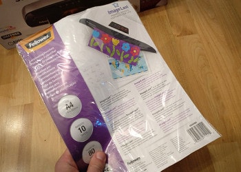 Vielen Fellowes Laminiergeräten liegen bereits A4 Laminierfolien anbei